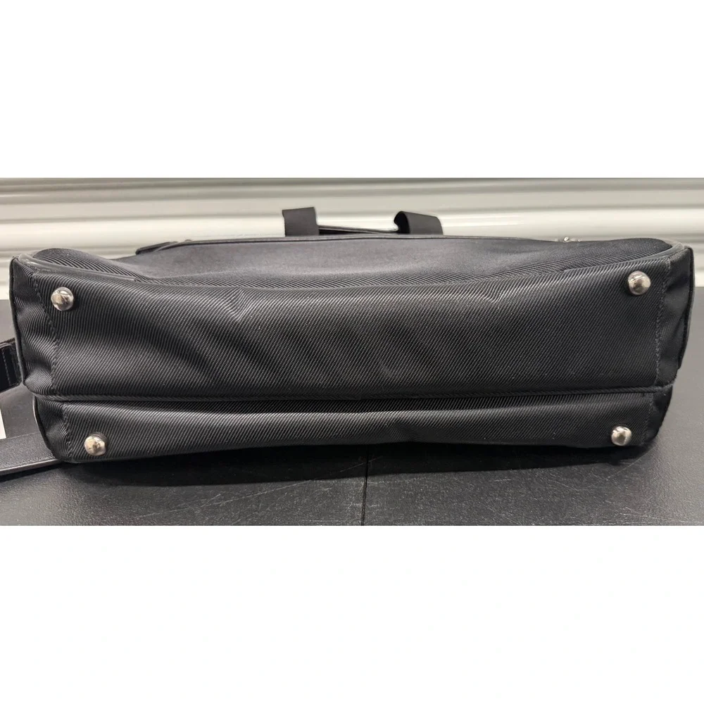 Kenneth Cole Reaction R-Tech Black Laptop Briefcase Messenger Bag Tablet Pocket